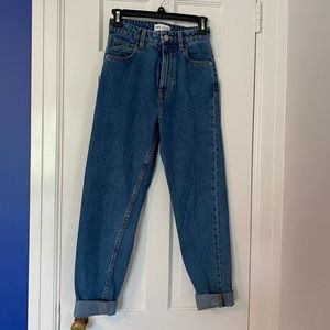 ZARA jeans! NEVER WORN! PERFECT CONDITION!!